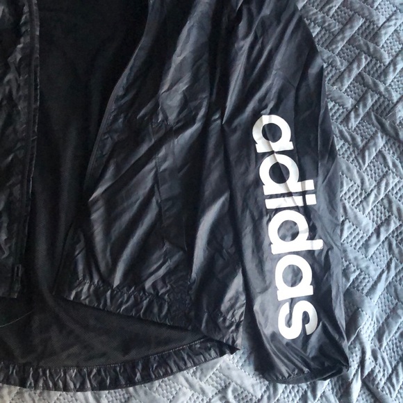 Adidas Lightweight Full Zip Windbreaker Jacket - Picture 2 of 7